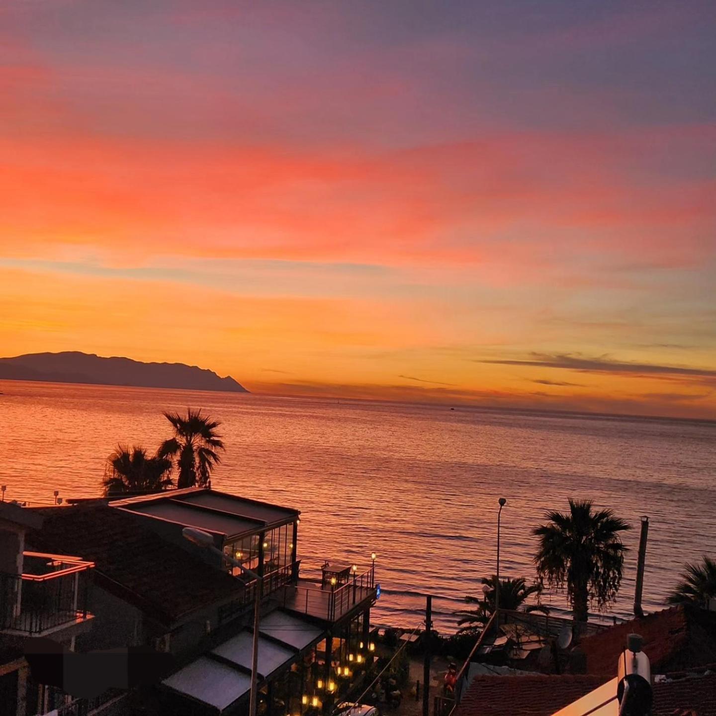 Lulubay Rooms & Suites Kusadasi Exterior photo